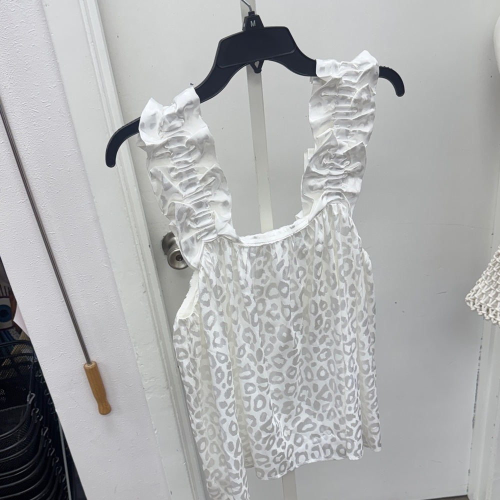 Lida Kate White Leopard Print Ruffle Strap Top Size Medium